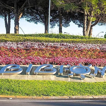 Otel Spacious Flat Near Pluto Bibione
